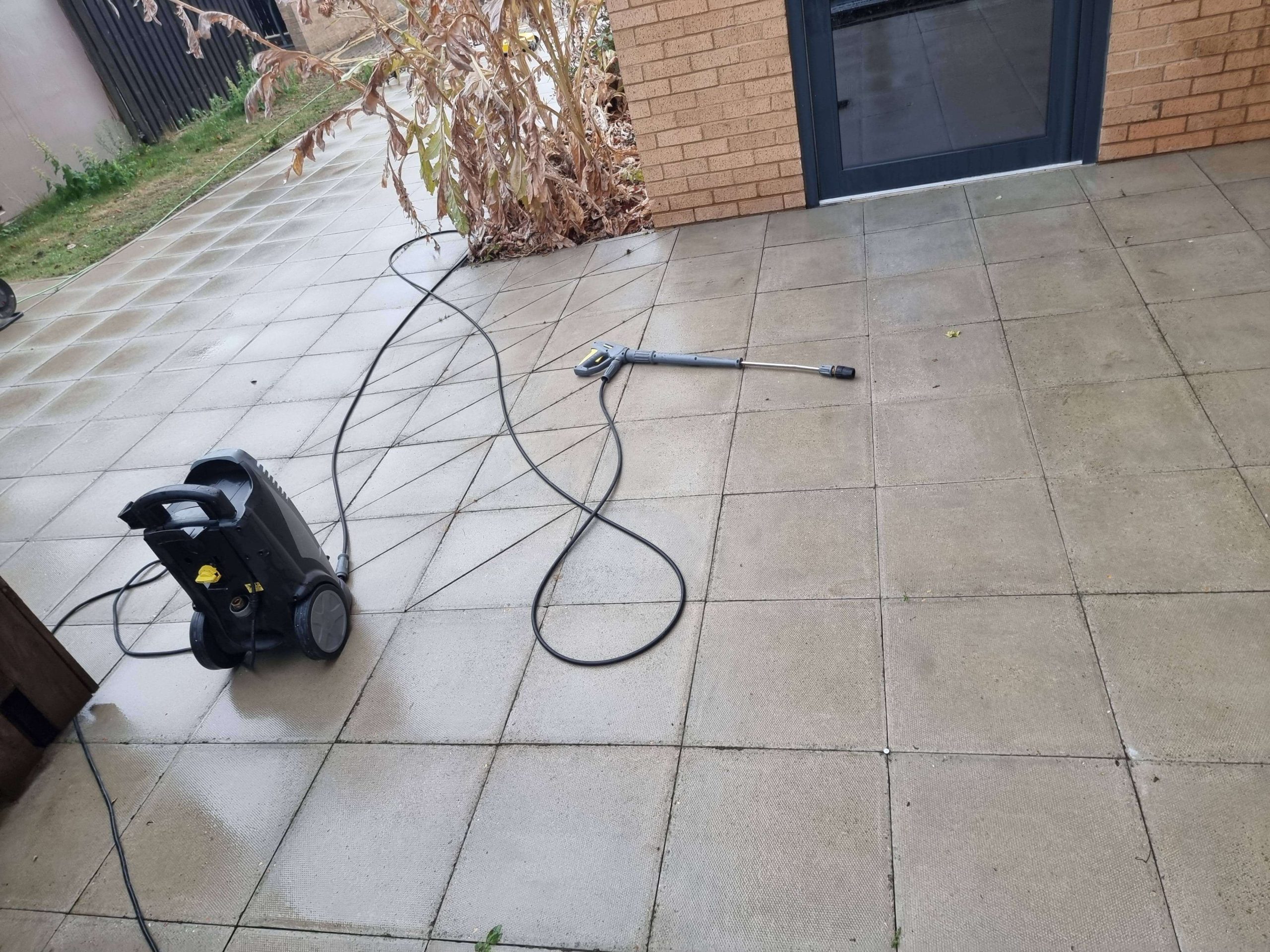 Cleaning Slippery Paths & Paving